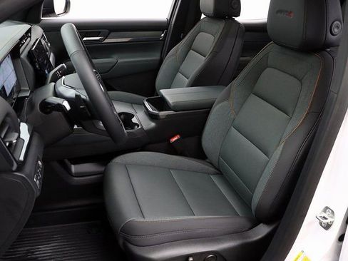 New 2026 GMC Terrain AT4 w/ LPO, Floor Liner Package image 9