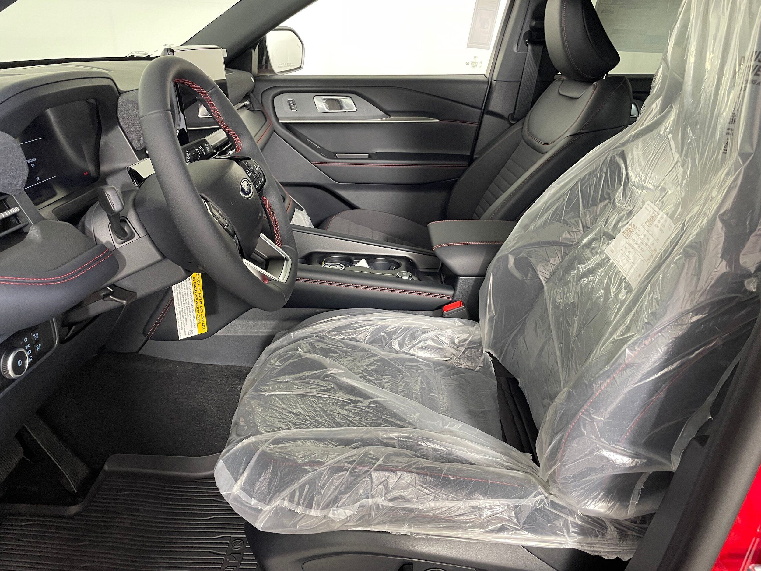 New 2026 Ford Explorer ST-Line AWD/4WD image 2