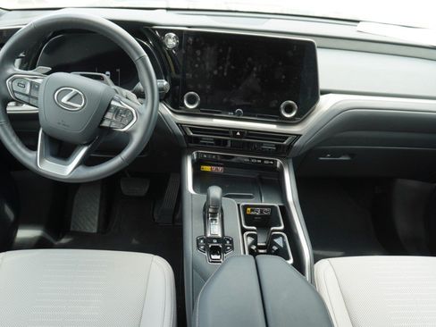 Used 2025 Lexus TX 350 AWD w/ Technology Package image 14