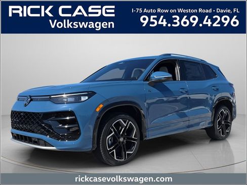 New 2026 Volkswagen Tiguan SEL R-Line AWD/4WD image 1