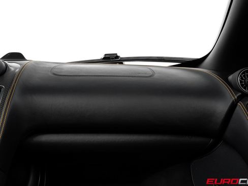 Used 2016 McLaren 675LT Spider RWD image 38