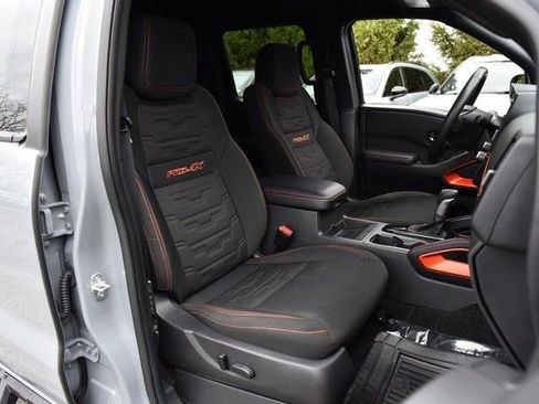 Certified 2025 Nissan Frontier PRO-4X w/ Pro Convenience Package image 28