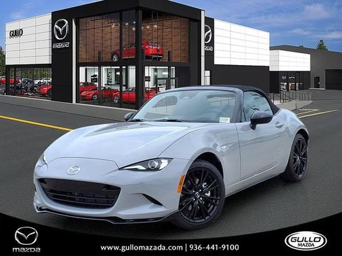 New 2026 MAZDA MX-5 Miata Club w/ Interior Package RWD image 1