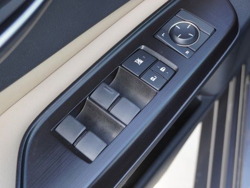 Used 2019 Lexus ES 350 w/ Premium Package image 21