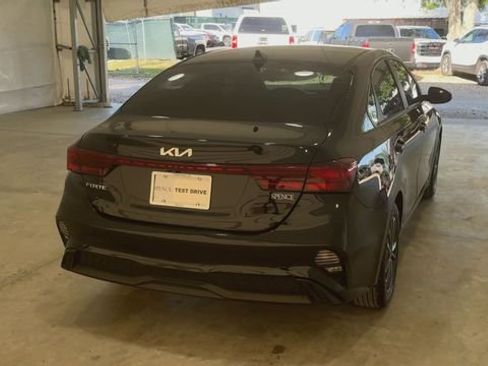 Used 2024 Kia Forte LXS FWD image 8