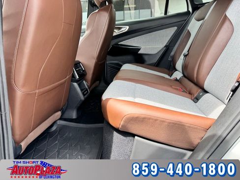 Used 2023 Volkswagen ID.4 Pro RWD image 37