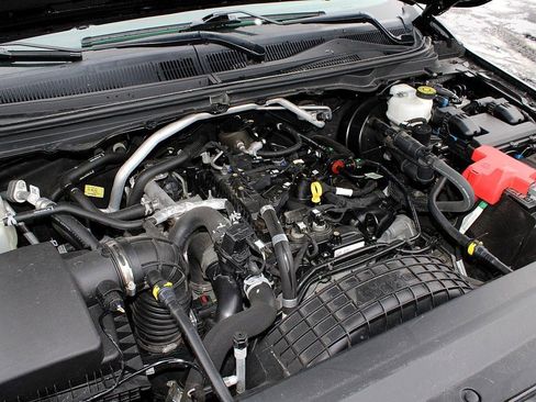 Used 2022 Ford Ranger XLT w/ Equipment Group 302A High image 39