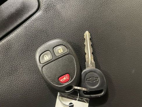 Used 2009 Chevrolet Silverado 1500 W/T image 19