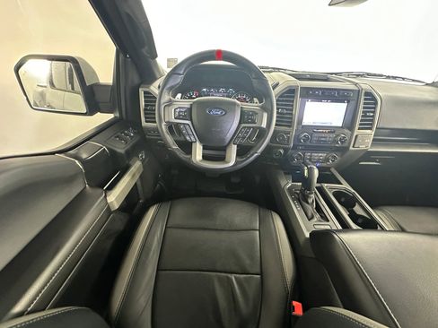 Used 2018 Ford F150 Raptor w/ Equipment Group 802A Luxury AWD/4WD image 11
