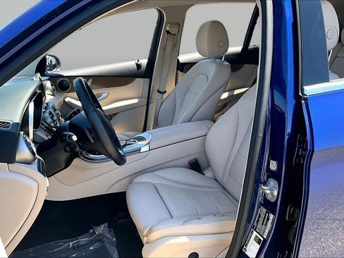 Used 2018 Mercedes-Benz GLC 300 image 7