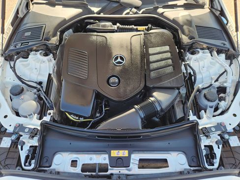 Used 2025 Mercedes-Benz C 300 Sedan image 30