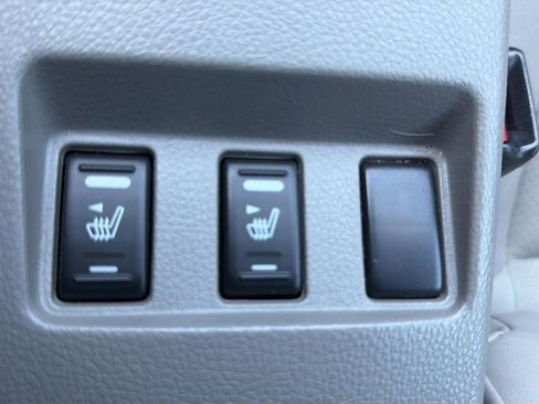 Used 2004 Nissan 350Z Touring image 22