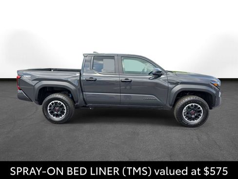 Used 2026 Toyota Tacoma TRD Off-Road AWD/4WD image 5