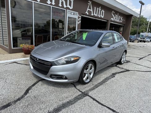Used 2015 Dodge Dart GT w/ Sun/Sound Group FWD image 2