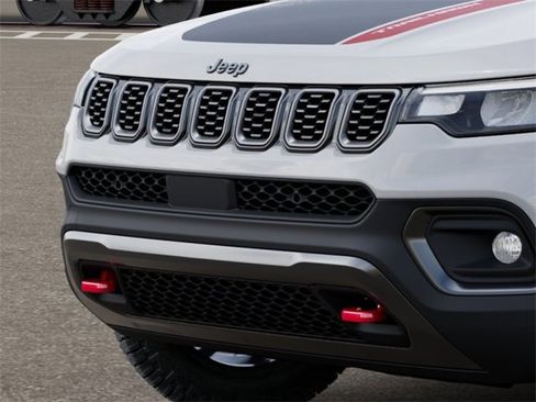 New 2026 Jeep Compass Trailhawk image 11