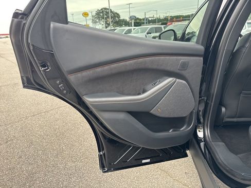 Certified 2022 Ford Mustang Mach-E GT image 15