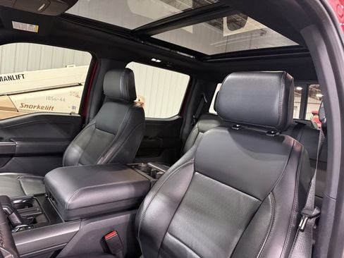 Used 2025 Ford F150 Lariat image 11