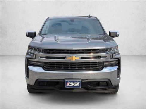 Used 2021 Chevrolet Silverado 1500 LT image 2