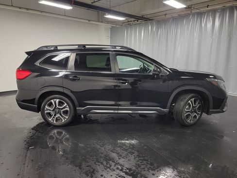 Used 2023 Subaru Ascent Limited AWD/4WD image 9