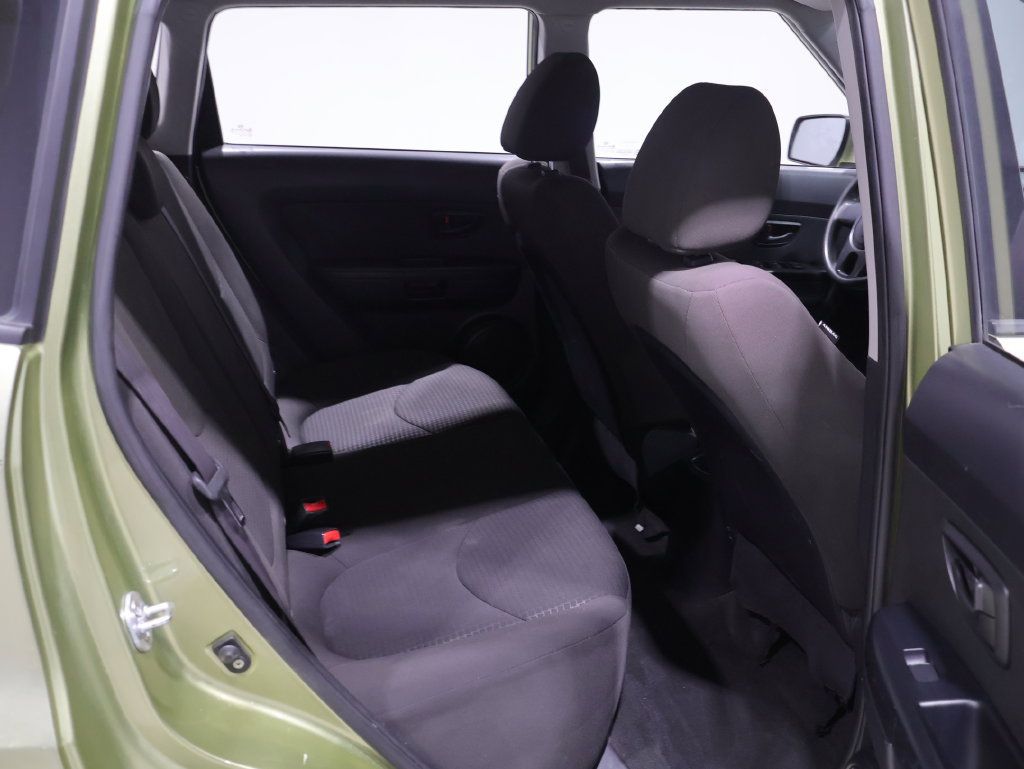 Used 2012 Kia Soul FWD image 23