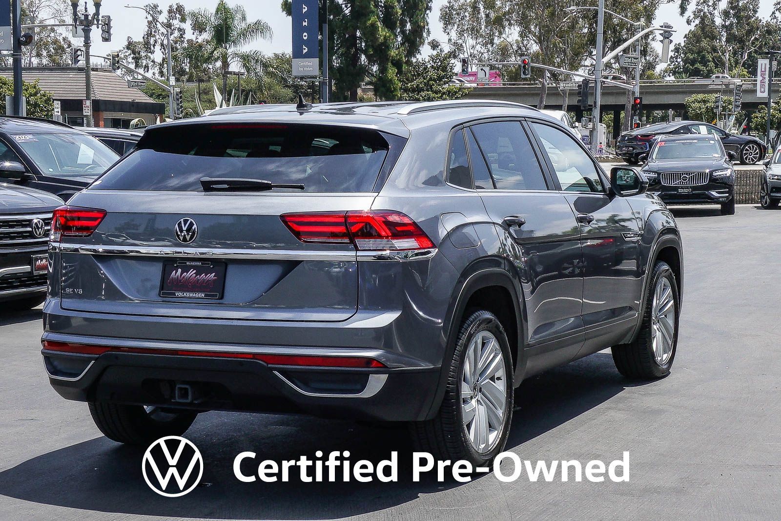 Certified 2023 Volkswagen Atlas Cross Sport SE FWD image 7