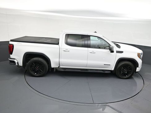 Used 2020 GMC Sierra 1500 Elevation w/ Elevation Value Package image 18