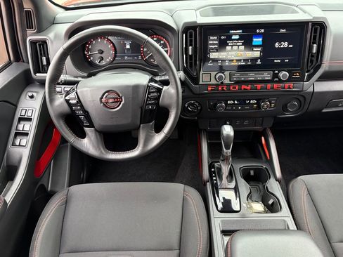 Certified 2025 Nissan Frontier PRO-4X AWD/4WD image 15