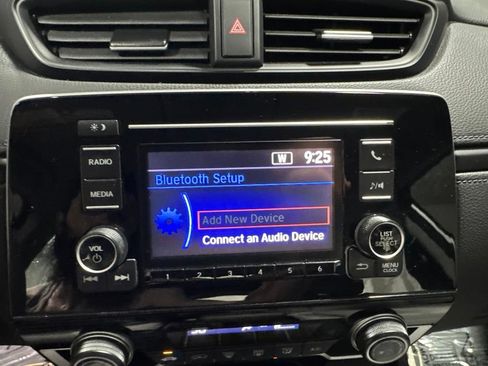 Used 2018 Honda CR-V LX image 23