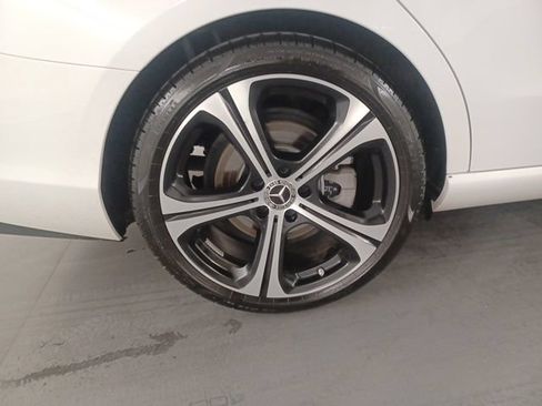 Used 2025 Mercedes-Benz C 300 Sedan image 10