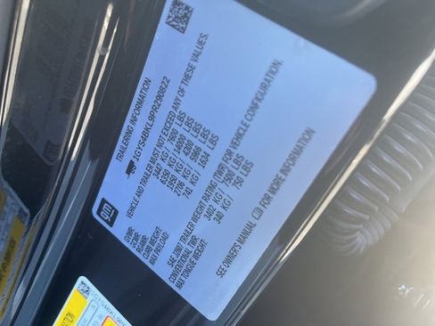 Used 2023 Cadillac Escalade Premium Luxury image 7