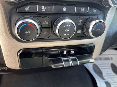 Used 2019 RAM 1500 Laramie AWD/4WD image 35
