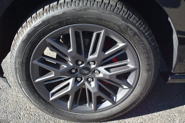 Used 2025 Ford Expedition Platinum w/ Stealth Performance Package AWD/4WD image 62