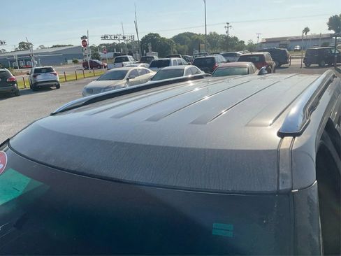 Used 2016 Ford Explorer Limited FWD image 11