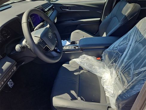 New 2026 Toyota Camry Hybrid image 20