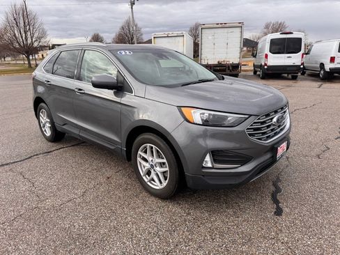 Used 2022 Ford Edge SEL w/ Convenience Package image 8