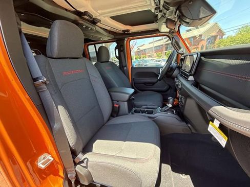 New 2026 Jeep Wrangler Unlimited Rubicon AWD/4WD image 39