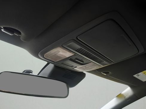 Used 2019 Honda Accord Sport image 29