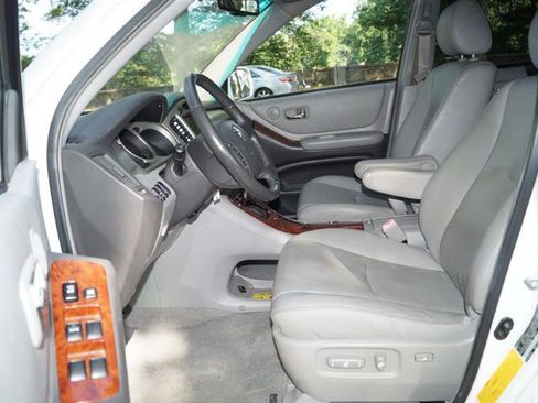 Used 2007 Toyota Highlander Limited image 19