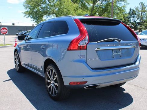 Used 2017 Volvo XC60 T6 Inscription w/ Climate Package AWD/4WD image 37