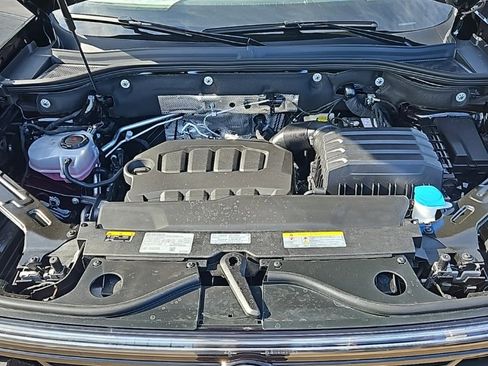 New 2026 Volkswagen Atlas Cross Sport SEL Premium R-Line image 10