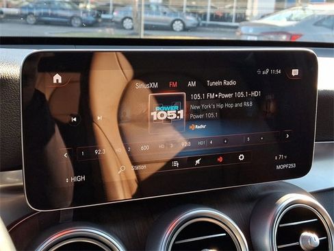 Used 2022 Mercedes-Benz GLC 300 4MATIC image 17