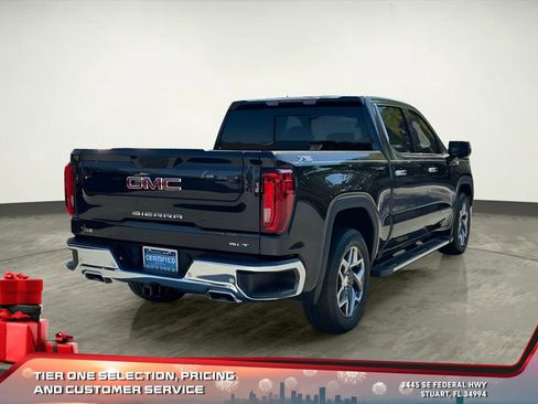 Used 2022 GMC Sierra 1500 SLT w/ SLT Premium Plus Package image 9
