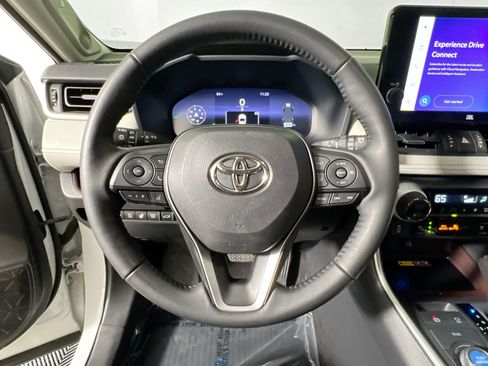 Used 2025 Toyota RAV4 Limited w/ Advanced Technology Package AWD/4WD image 18