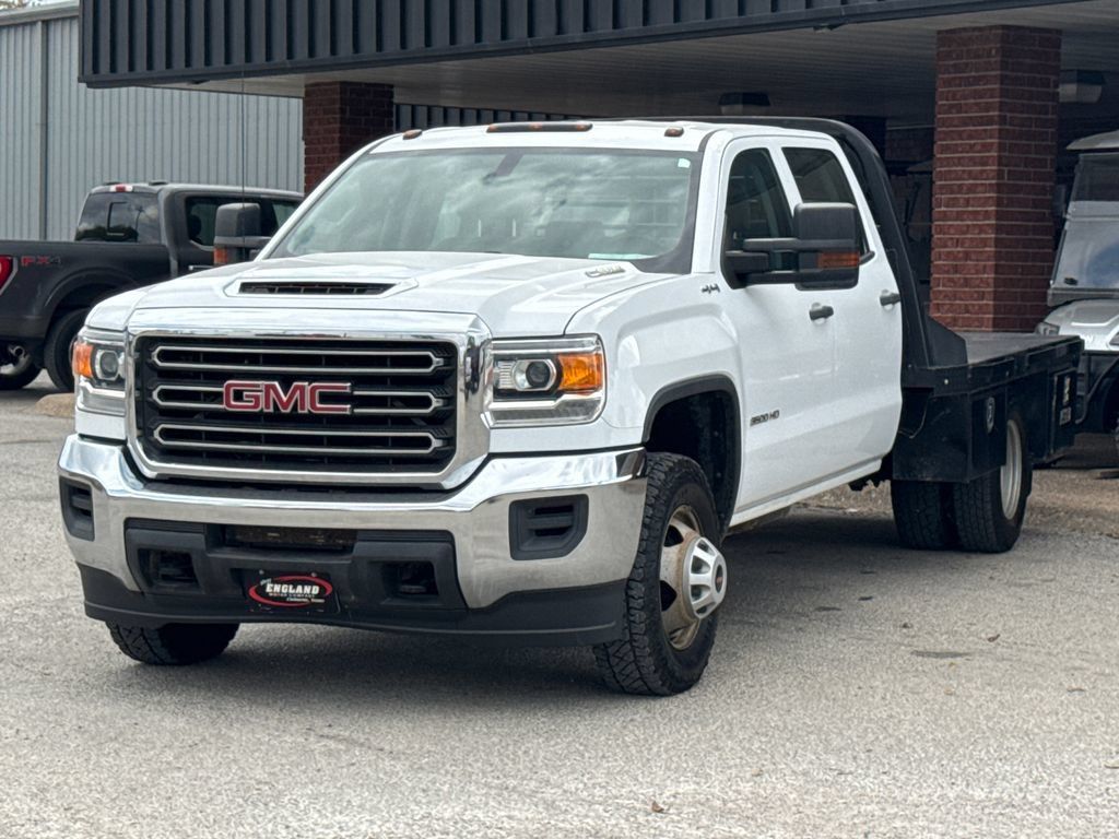 Used 2018 GMC Sierra 3500 4x4 Crew Cab w/ Sierra Convenience Package image 3
