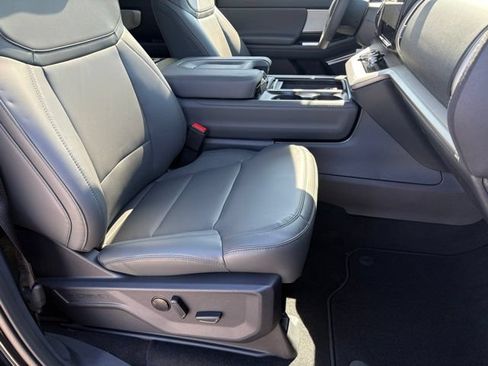 New 2026 Ford Expedition Max Active AWD/4WD image 22