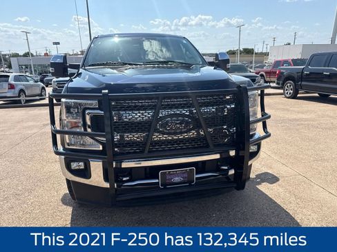 Used 2021 Ford F250 XLT w/ XLT Premium Package AWD/4WD image 2