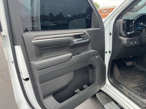 Used 2022 Chevrolet Silverado 1500 LTZ AWD/4WD image 5
