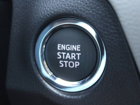 New 2025 Toyota RAV4 XLE image 6