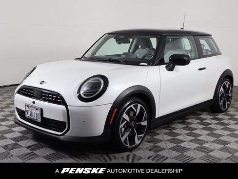 Used 2025 MINI Cooper S image 1