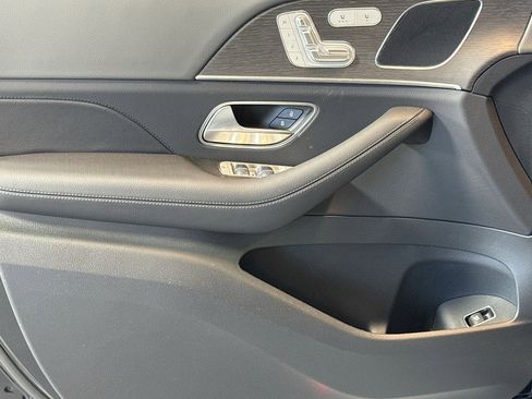 New 2026 Mercedes-Benz GLE 350 4MATIC image 17